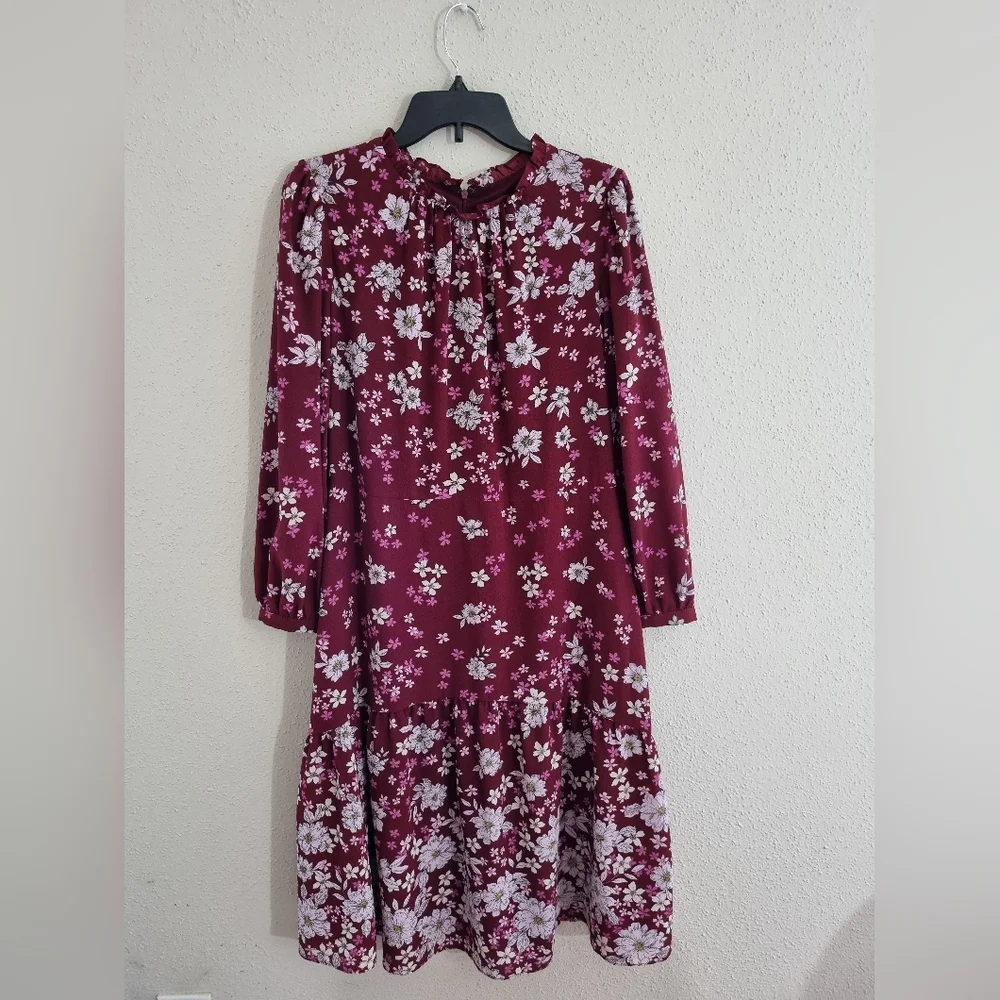 Maggy London Petite Dress Red Floral Printed Midi, Size (14P). - Picture 1 of 10